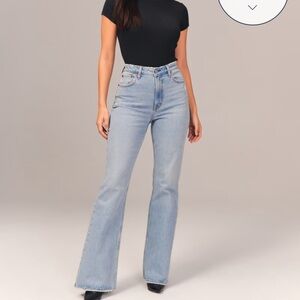 NET Abercrombie and fitch High Rise Vintage Flare Jean. Light wash. Size 34/18S